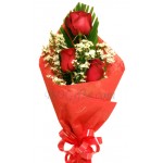 3 pcs imported red roses in a bouquet