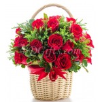 30 pcs red roes in basket