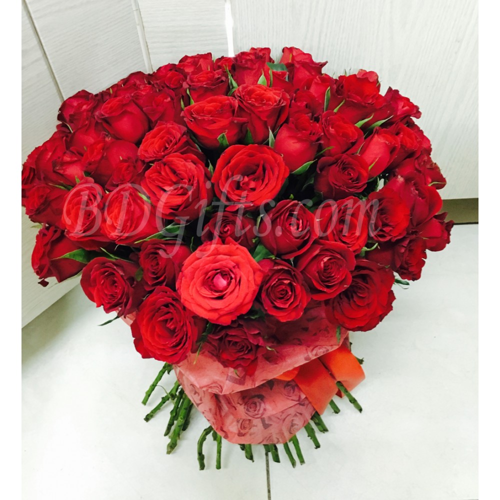 80 pcs red roses in bouquet