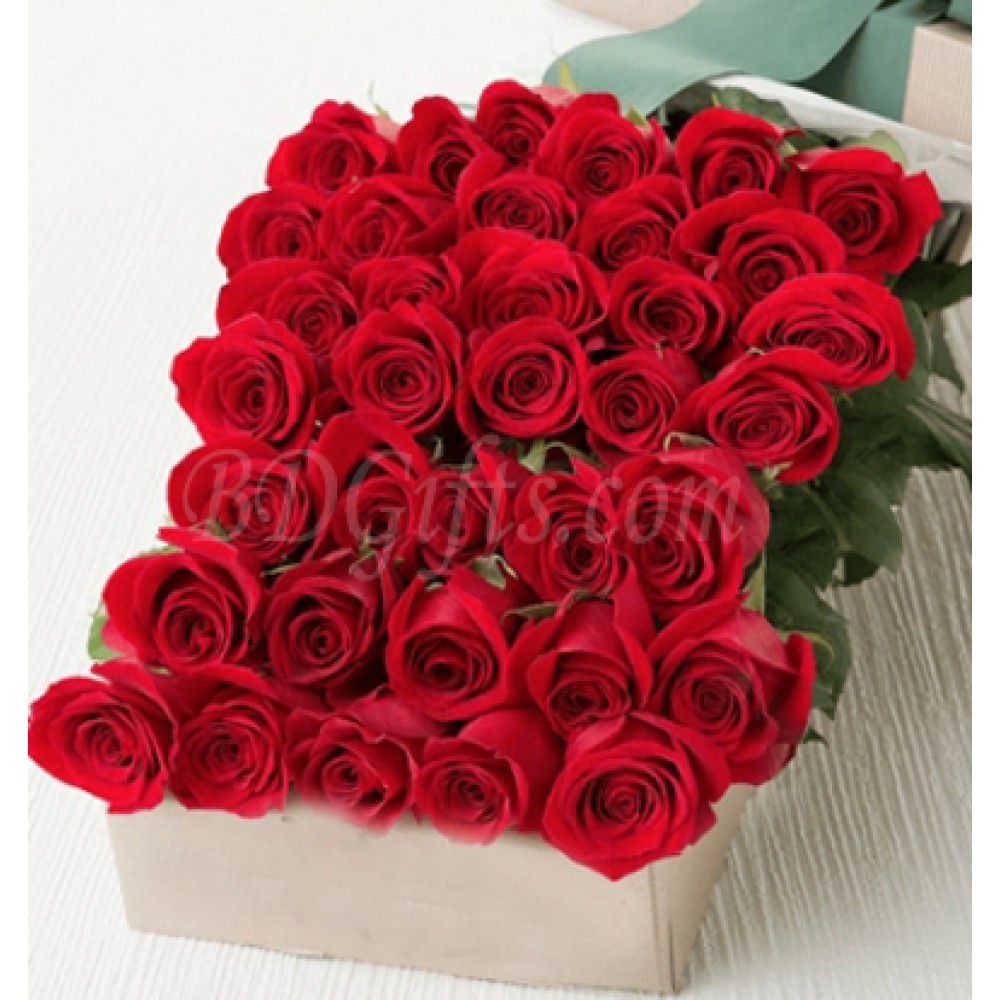 36 pcs red roses in box