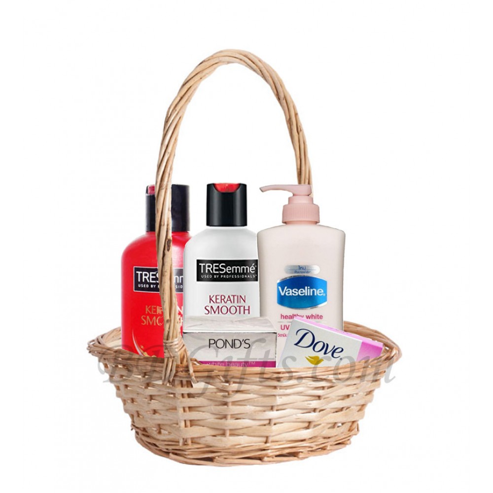 Attractive gift basket for her