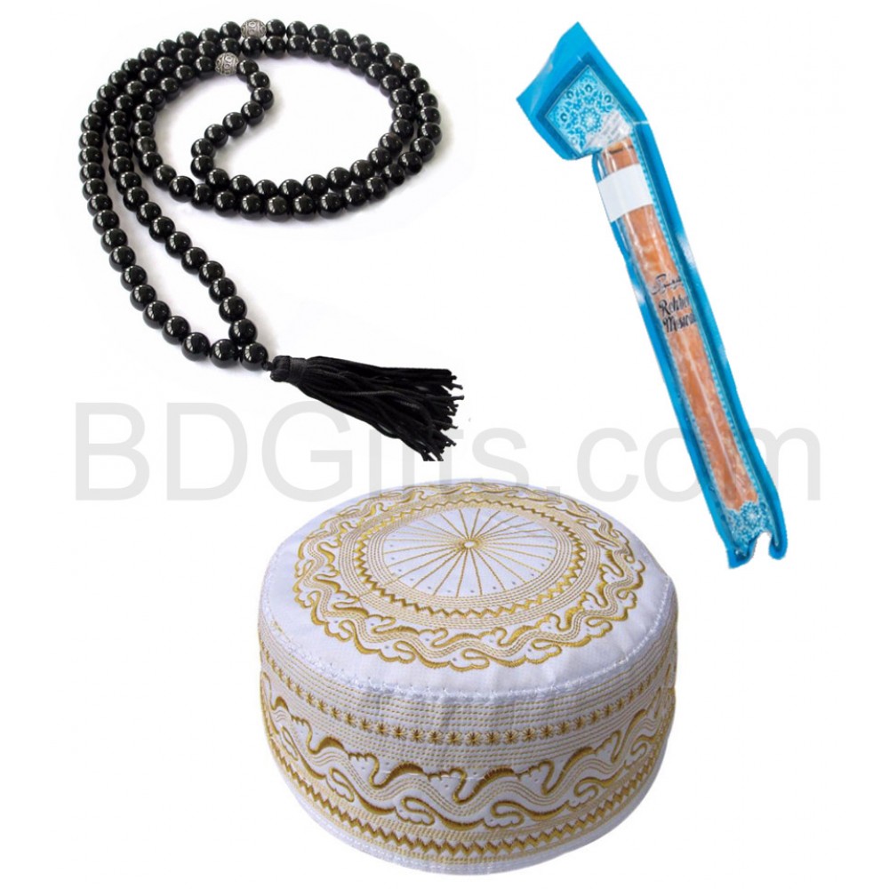 Meswake with tasbih and tupi