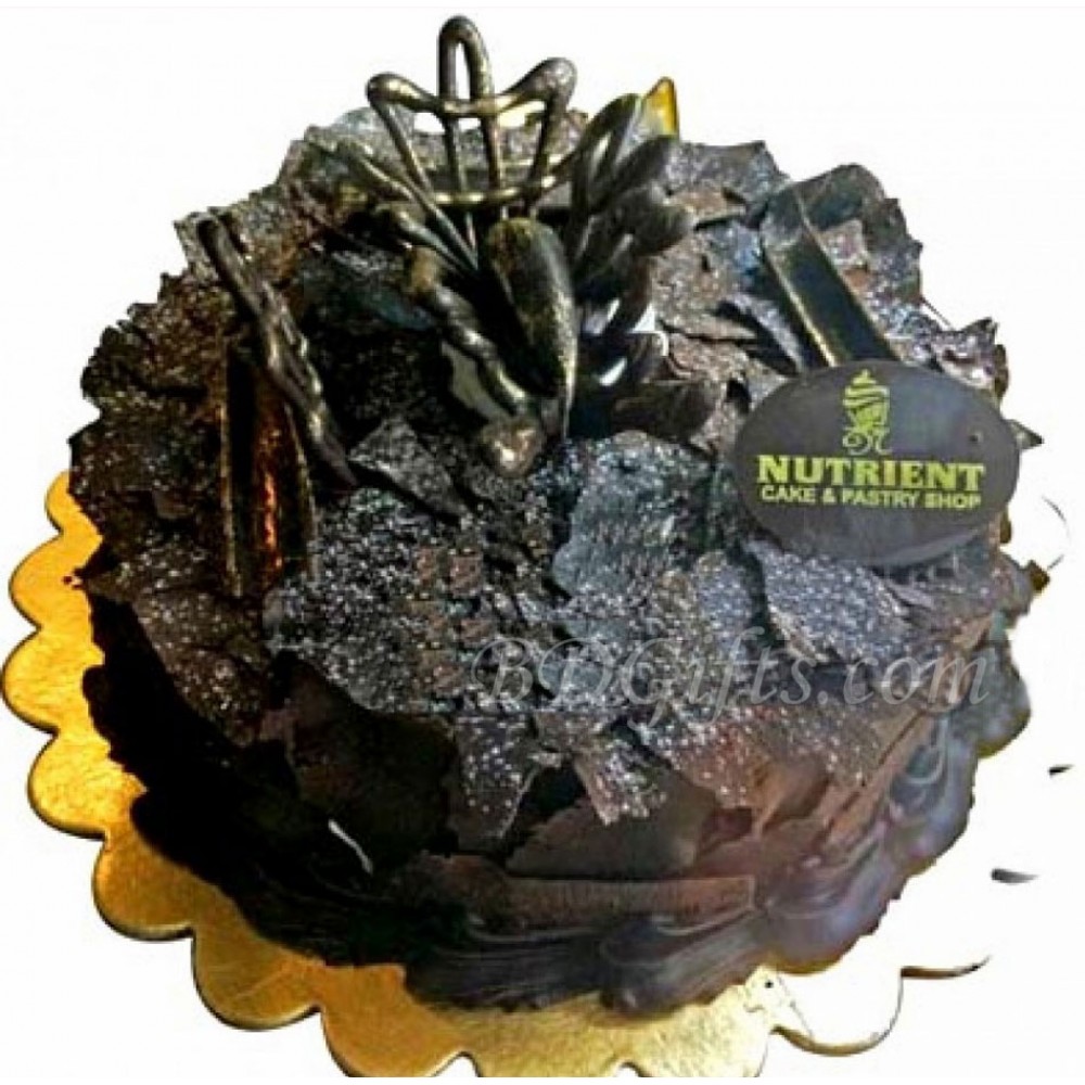 Half kg Black forest cake