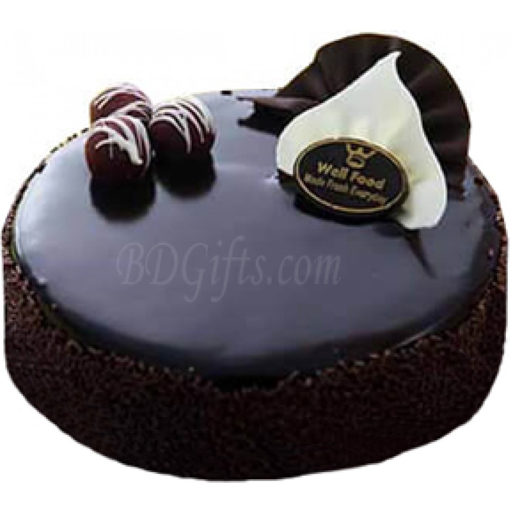 Chocolate round cake