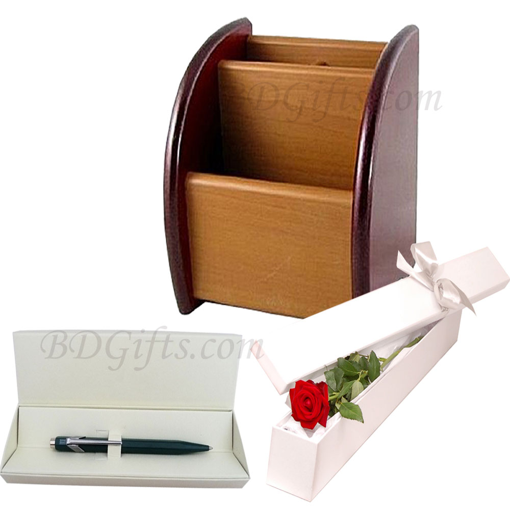 Wooden pen holder W/ Roller pen and red rose